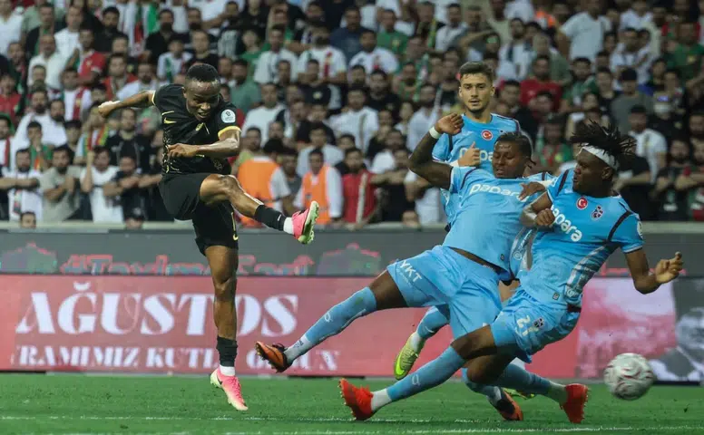 Amedspor Trabzonspor maçı reytingde zirve yaptı: Beşiktaş Çorum FK maçını solladı