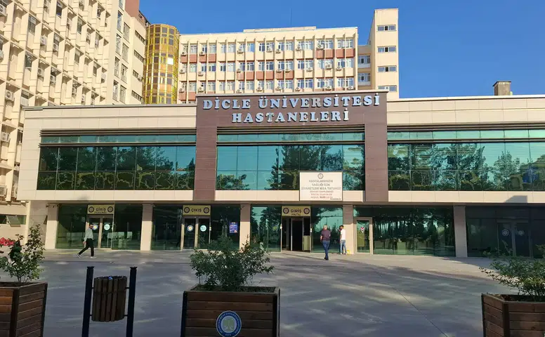 Dicle Üniversitesi Hastanesi’nde su kesintisi: Hastalar hijyen sorunu yaşıyor
