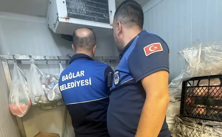 Diyarbakır'da kilolarca bozuk ete el konuldu: Zabıta imha edecek