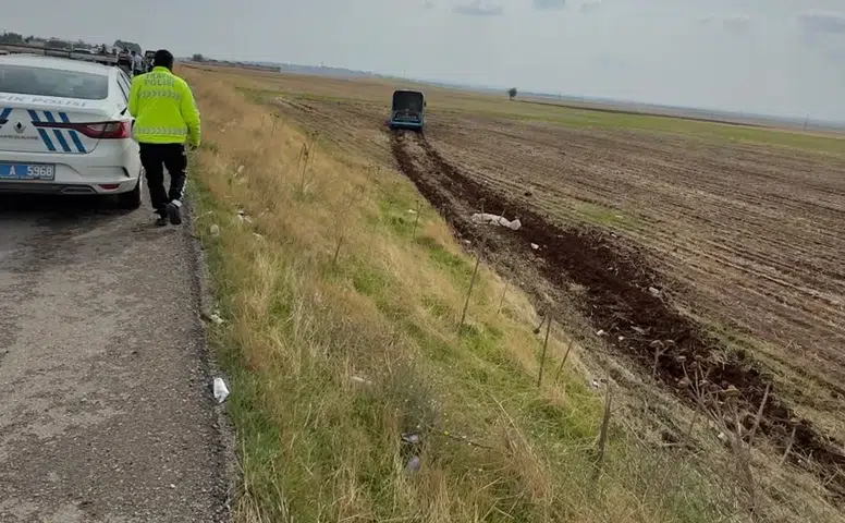 Diyarbakır-Ergani yolunda korkutan kaza: Belediye otobüsü kontrolden çıkıp tarlaya girdi