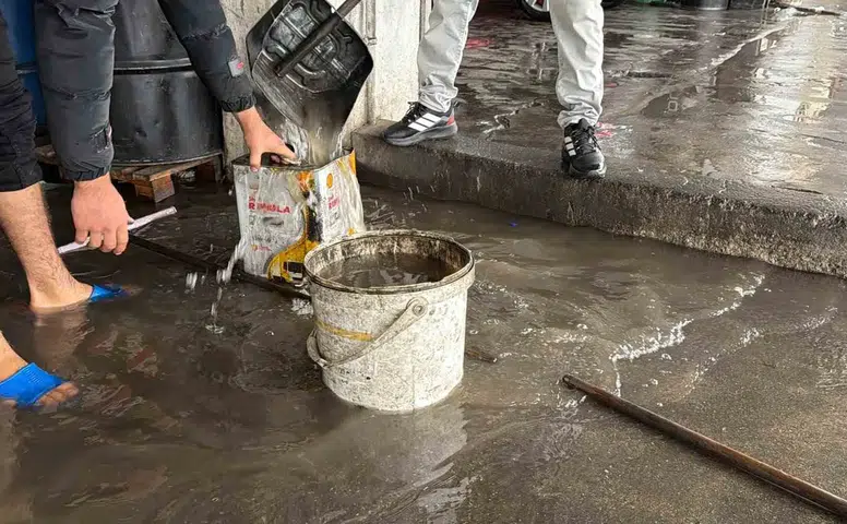Diyarbakır Yenişehir'de sağanak kabusu: Sanayi sitesindeki dükkanları su bastı