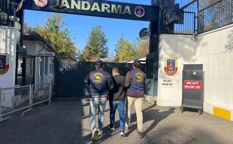 Diyarbakır genelinde dev operasyon: Kesinleşmiş hapis cezası olan 85 kişi yakalandı