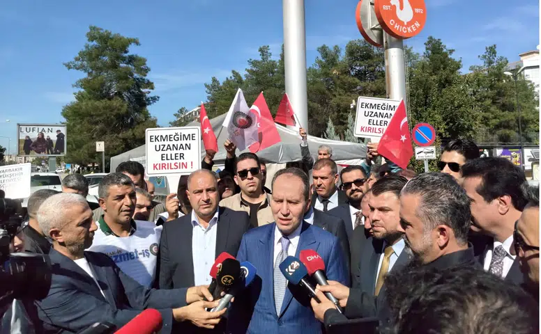 Fatih Erbakan'dan Diyarbakır'da dikkat çeken ziyaret: Çıkarılan 1200 işçiye destek
