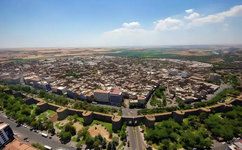 Diyarbakır'da hava bugün nasıl olacak? İşte 20 Ekim'de ilçe ilçe sıcaklık tablosu