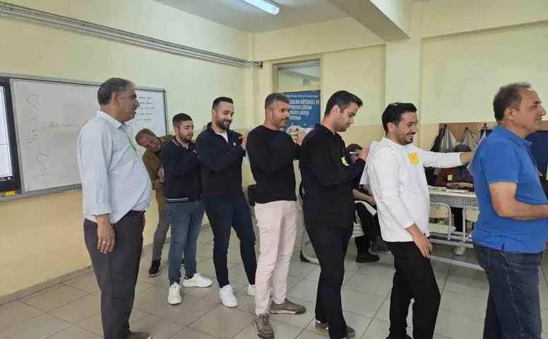 Diyarbakır ve Şanlıurfa'da kırsal eğitime dev destek Bin öğretmene özel eğitim verildi