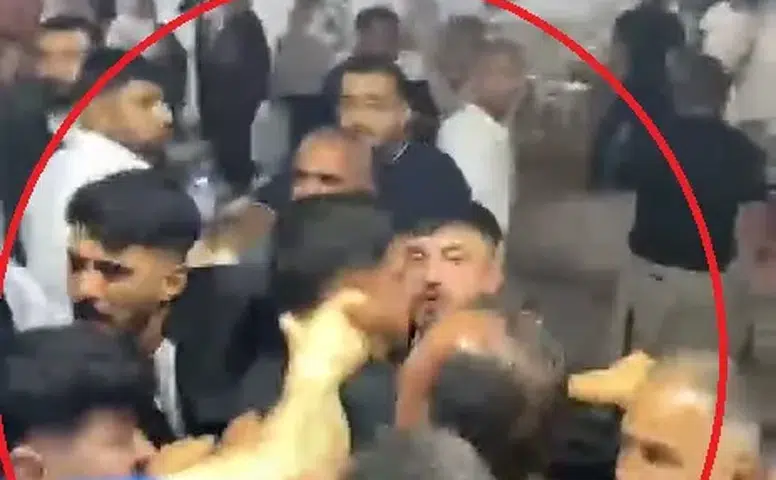 Diyarbakır'ın Bismil ilçesindeki düğünde silah gerginliği Polise mukavemetten tutuklama