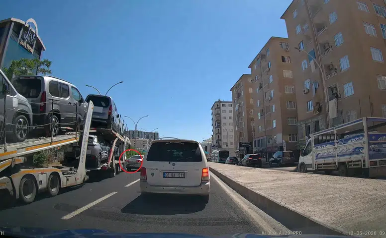 Diyarbakır-Şanlıurfa yolunda dikkatsiz sollama faciaya davetiye çıkardı