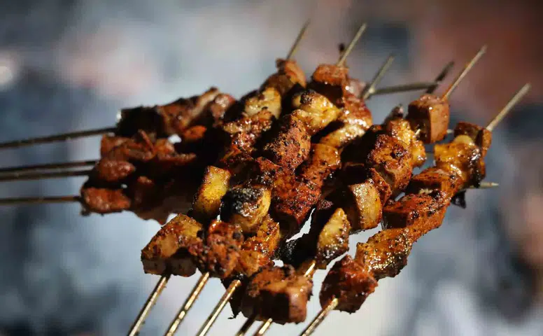 Kurban Bayramı'nda Diyarbakır'ın gastronomi rekoru 72 ton ciğer ve 100 ton tatlı tüketildi