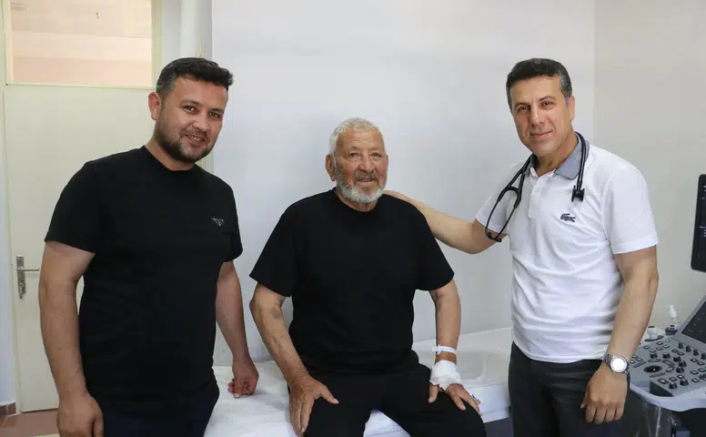 İstanbul’un riskli diyerek geri çevirdiği 75 yaşındaki hasta Diyarbakır’da şifa buldu