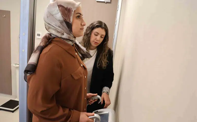 Diyarbakır'da yaşayan Tuba Sayan diyetle 47 kilo vererek kalp ameliyatını erteletti