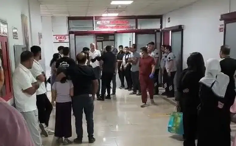 Diyarbakır'daki düğün eğlencesi kabusa döndü Havai fişek 25 yaşındaki gencin yüzüne isabet etti