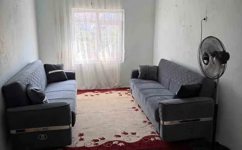 Diyarbakır Eğil'de belediyeden anlamlı dokunuş Yalnız yaşayan Şevket amcanın evi yenilendi