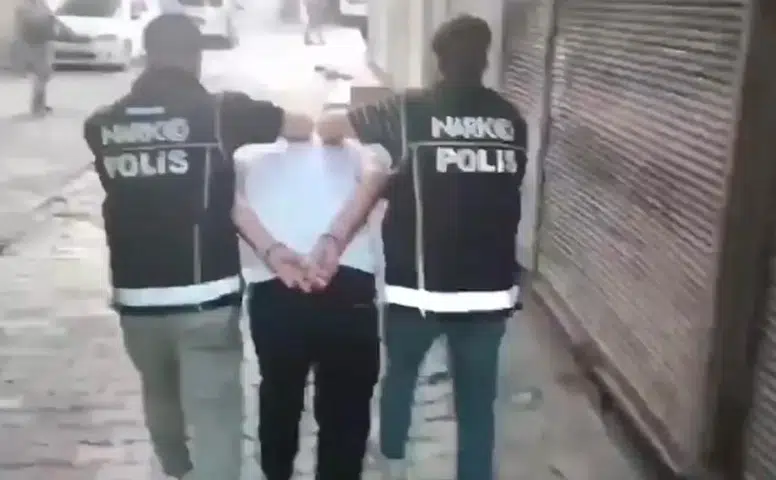Diyarbakır'da Sokaklar Güvende operasyonu: 26 kişi tutuklanarak cezaevine gönderildi
