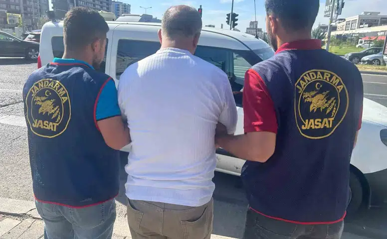 Diyarbakır'da JASAT operasyonu: Kesinleşmiş hapis cezası olan 86 firari yakalandı