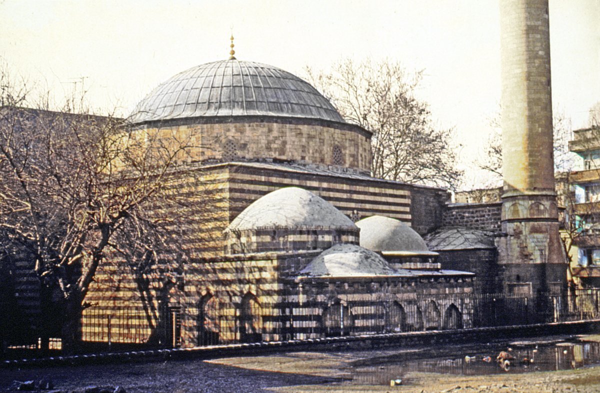 İşte Diyarbakır'ın İskender Paşa Cami'si! 1