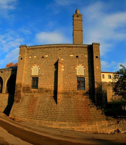 Diyarbakır'ın tarihi ibadet merkezi: Hz. Süleyman Camii 9