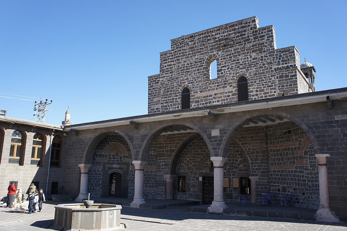 Diyarbakır'daki tarihi kilise: Meryem Ana Kilisesi 6