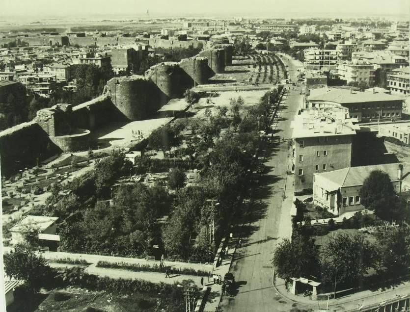 Eskidiyarbakır