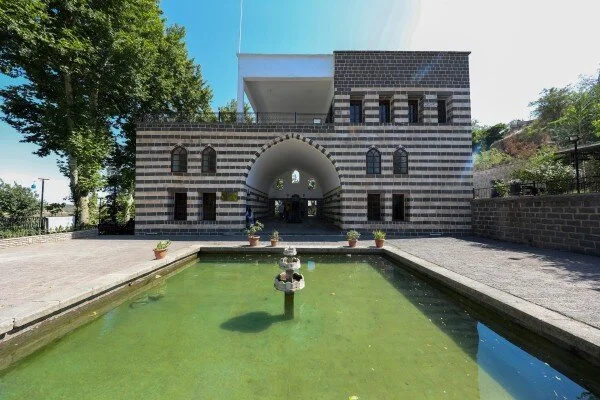 Diyarbakır'ın tarihi Gazi Köşkü! 4