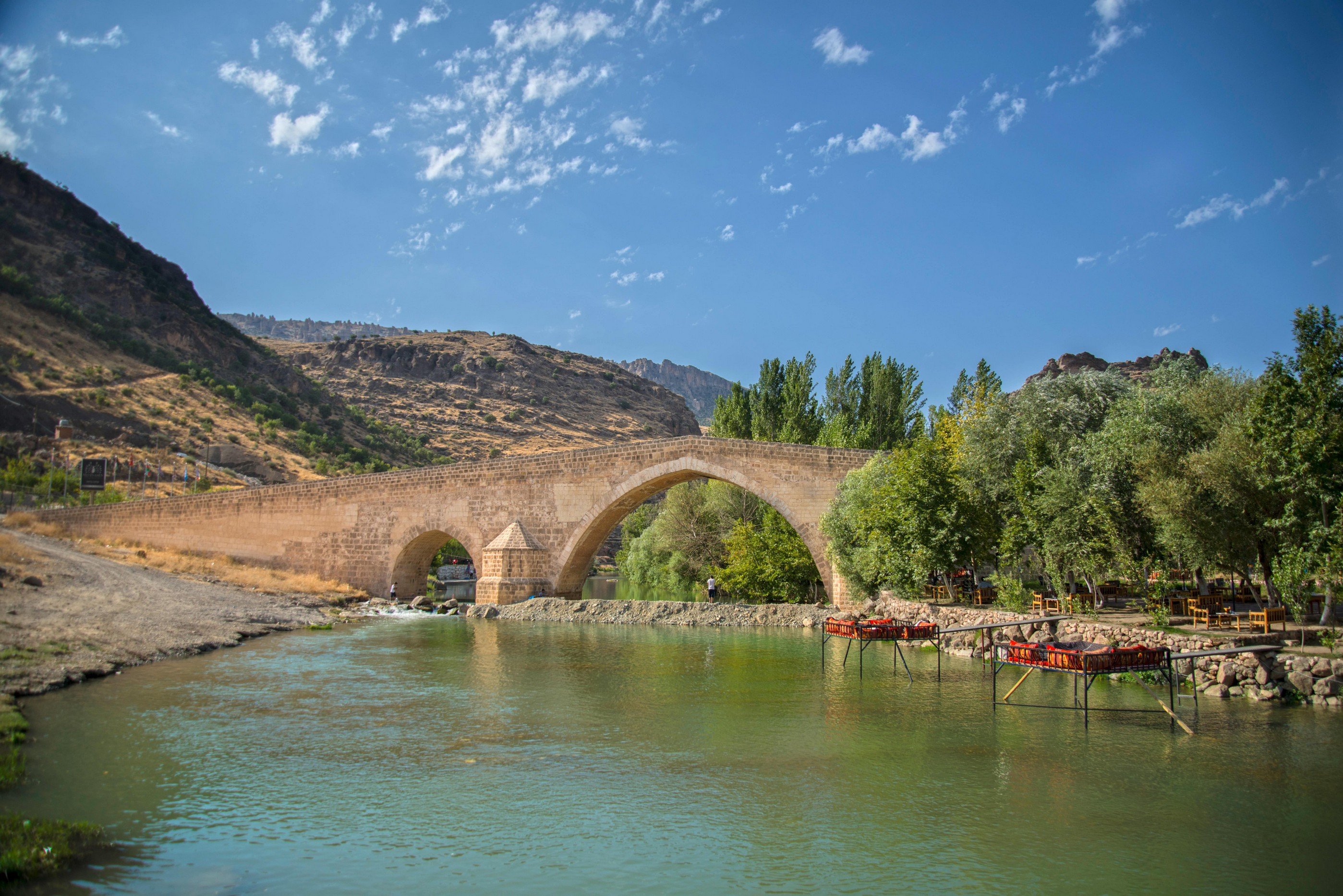Diyarbakır'ın efsanevi yapılarından Haburman Köprüsü 5