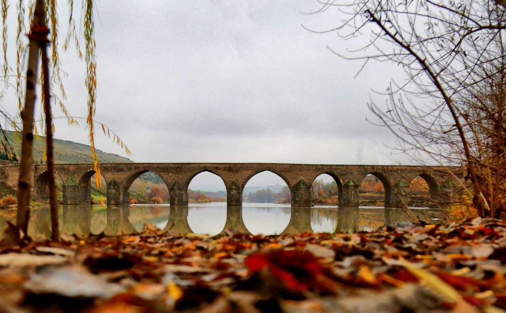 Diyarbakır'ın en güzel mekanı: On Gözlü Köprü 1