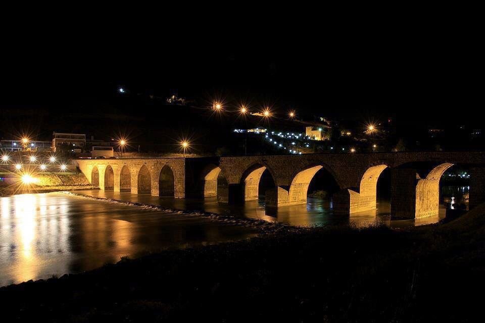 Diyarbakır'ın en güzel mekanı: On Gözlü Köprü 4