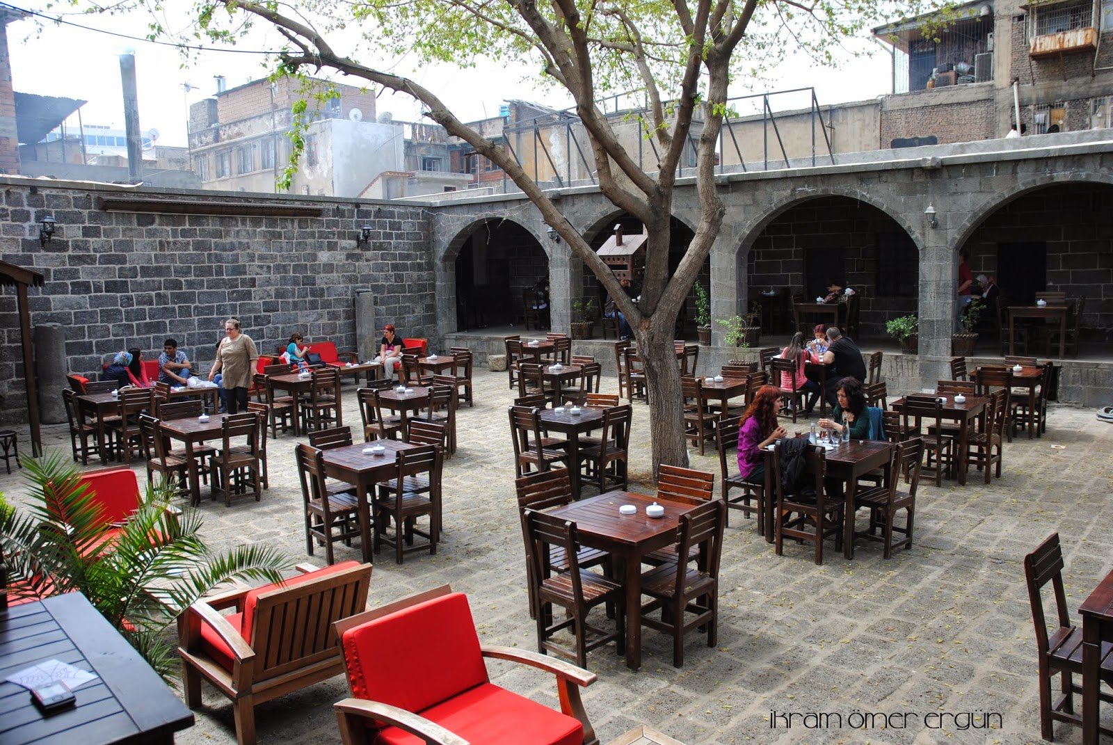 Diyarbakır'ın tarihi ve büyüleyici mekanı: Sülüklü Han 4