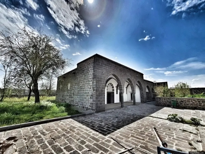 Arap Şeyh Camii