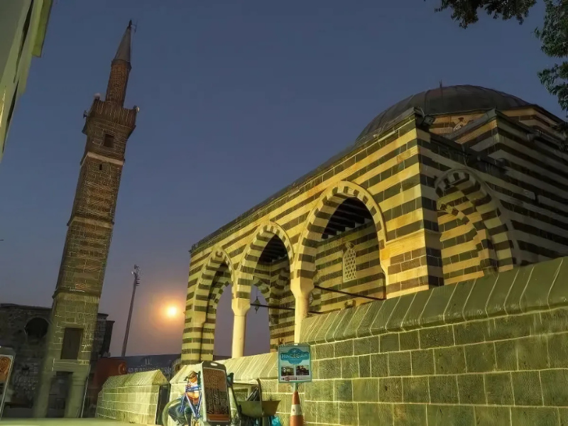 Şeyh Mutahhar Camii