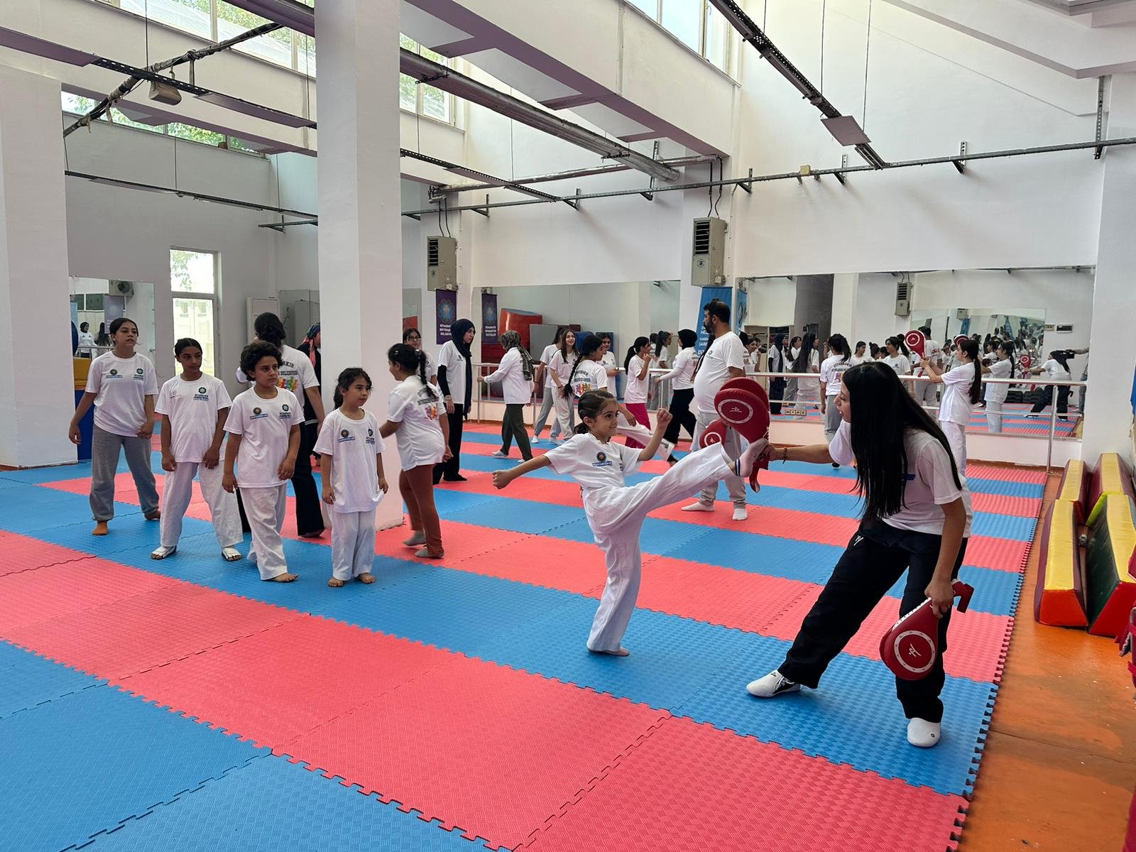 Diyarbakır’da yaz spor okulları 5 bin 850 çocukla start aldı 3
