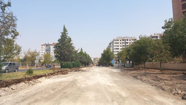 Diyarbakır’da yol çalışması: İki güzergâh ulaşıma kapandı1