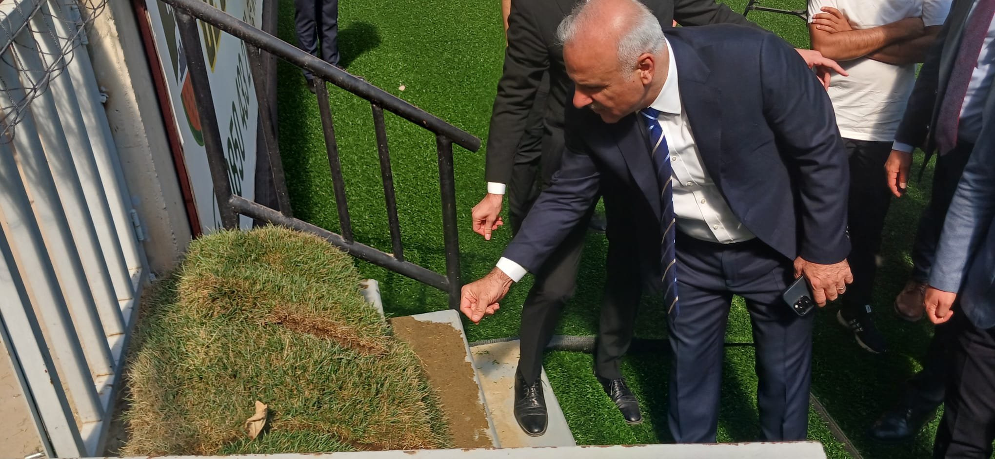 Vali Zorluoğlu’ndan Diyarbakır Stadyumu’na ziyaret 2
