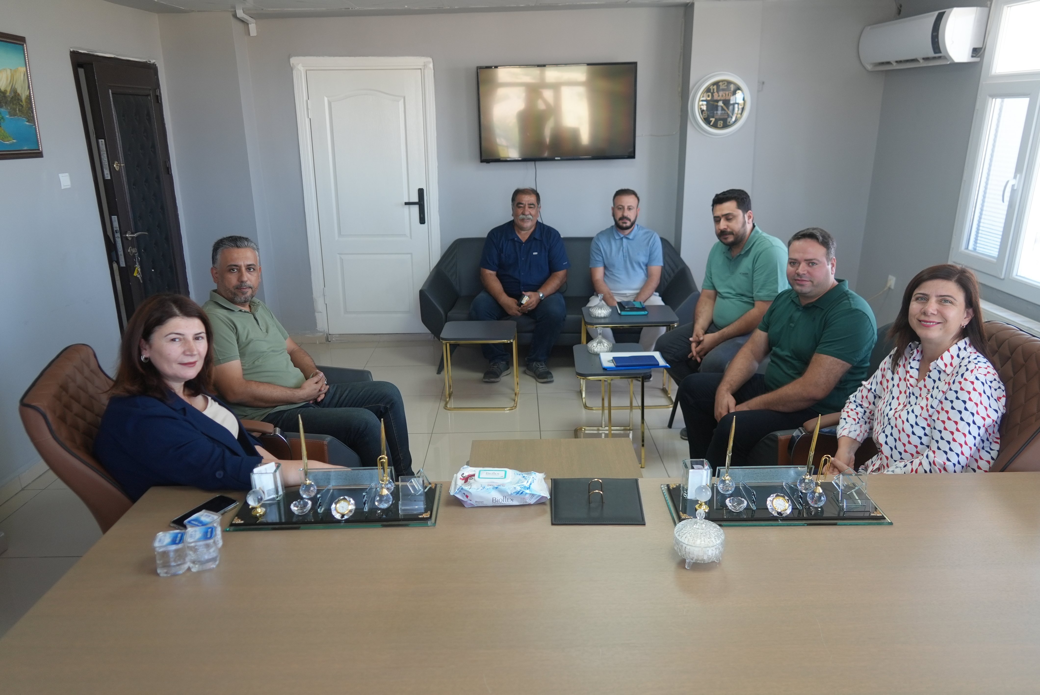 Eşbaşkan Bucak, tarihi alanları gezdi-2