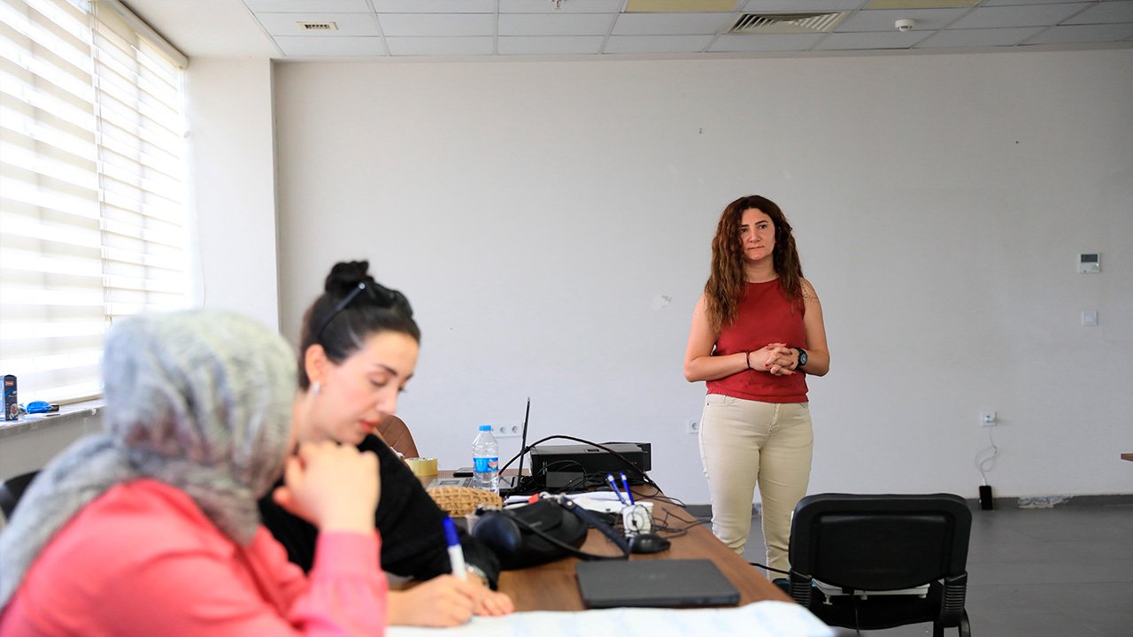 Diyarbakırlı kadınlar toplumsal cinsiyet rollerini tartıştı  1