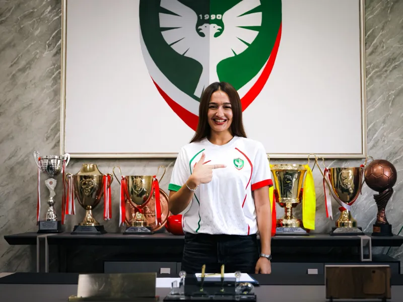 Amedspor’un yeni kalecisi Tuğçe Bayındır-1