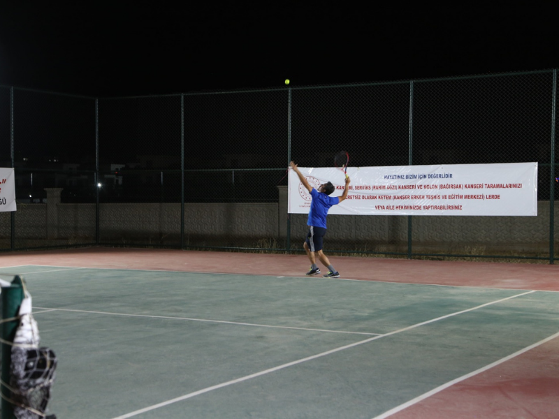 Diyarbakır’da Sağlık Çalışanları Tenis Kortlarında Buluştu (1)