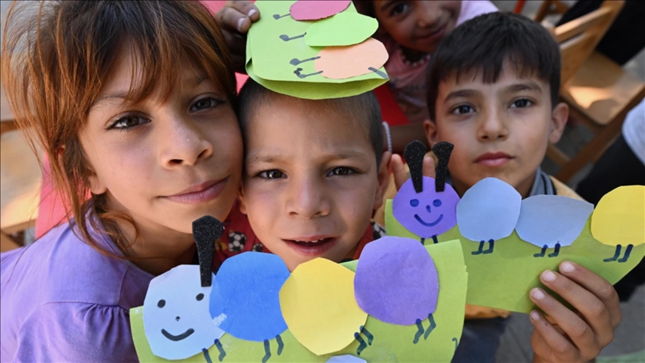 Diyarbakırlı çocuklar işten uzak, eğitime yakın