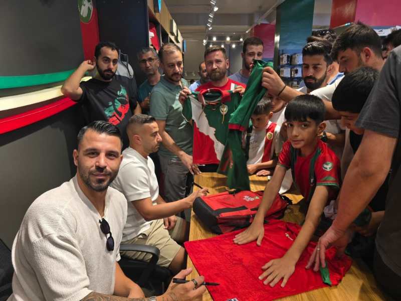 Aytaç Kara Ve Dia Saba’dan Taraftara Teşekkür