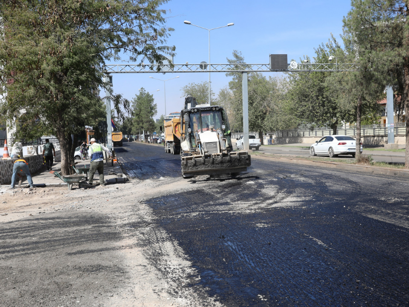 Kıbrıs Caddesi’nde 21