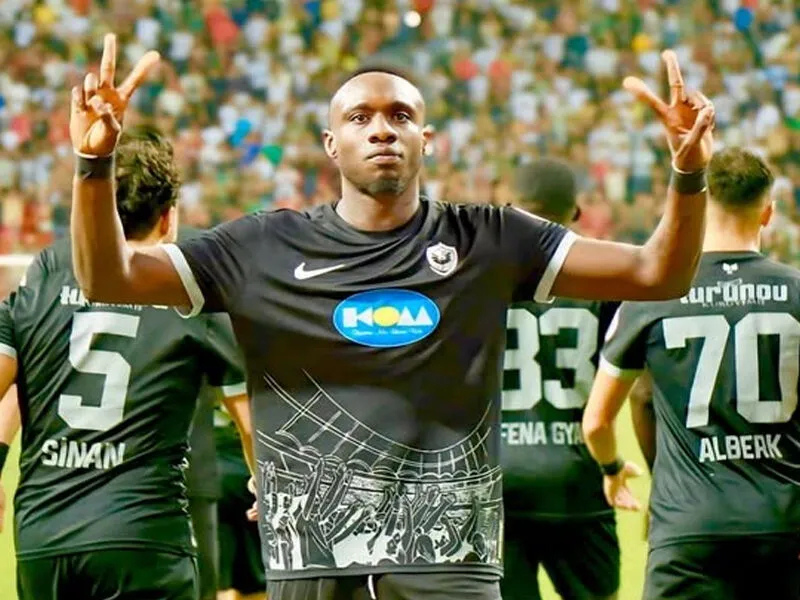 Onaylı Slogana Ceza