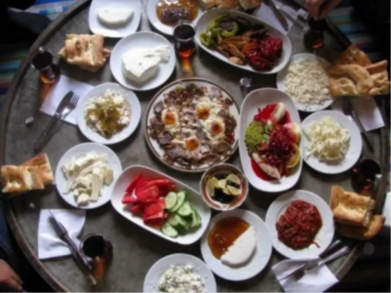 Diyarbakır Kahvaltı Sofrası – Yeni Nesil Sunum, Aynı Lezzet1