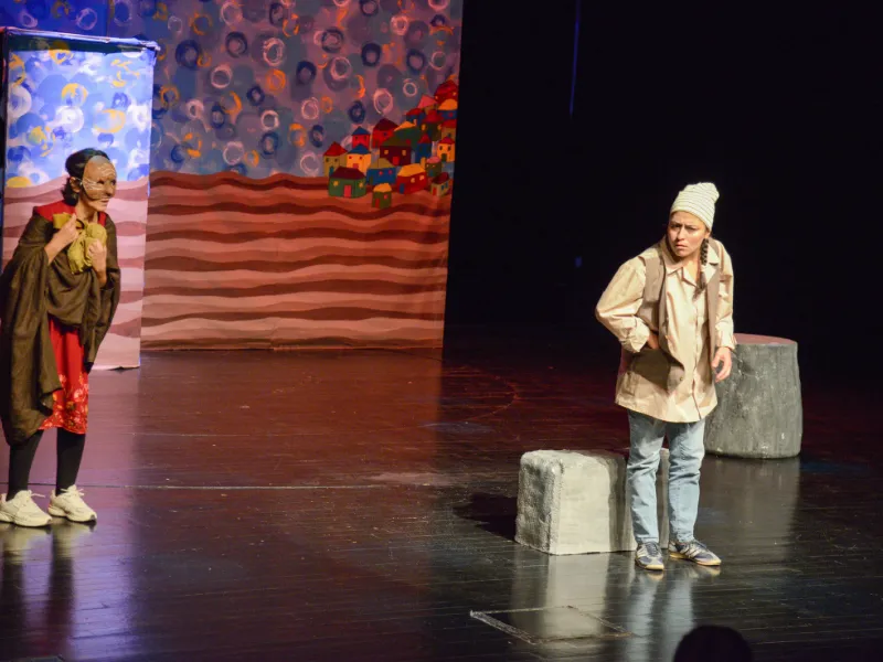 Diyarbakır’da Çocuklar Için Tiyatro Perdeleri Açıldı2