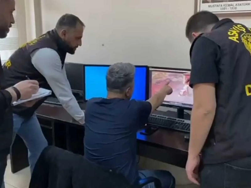 Eski Çalışan Ve Arkadaşı Tutuklandı