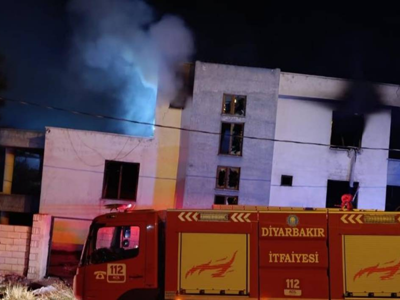 Diyarbakır’da Ev Tamamen Kullanılamaz Hale Geldi2