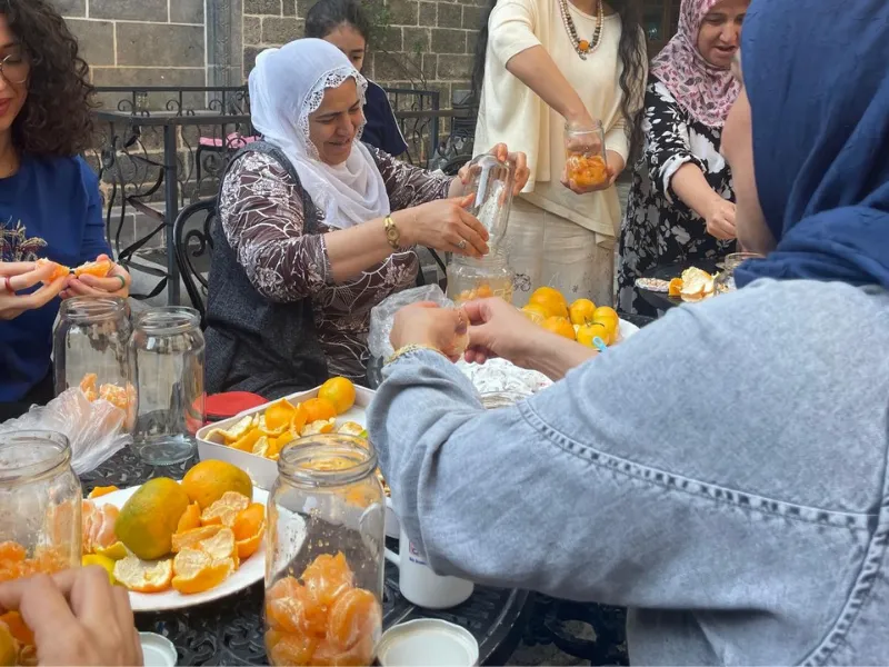 Diyarbakır’da Kadın Emeği Büyüyor Üretiyorlar, Öğreniyorlar3