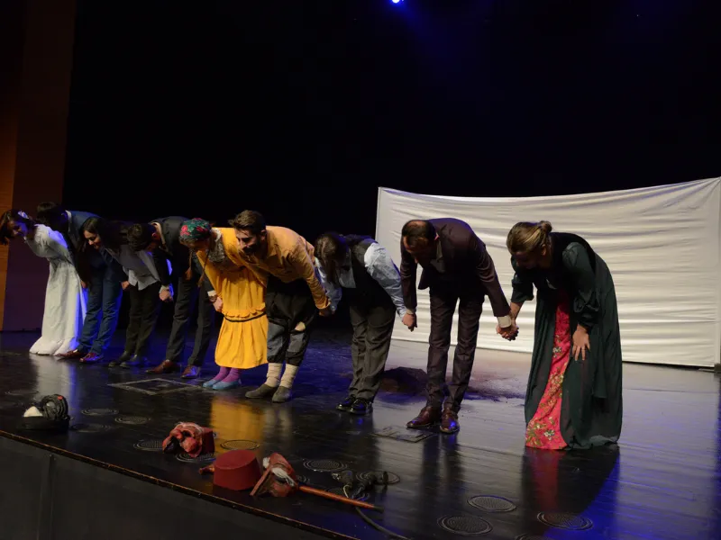 Diyarbakır’da Kürtçe Tiyatro Gösterimleri Başladı3