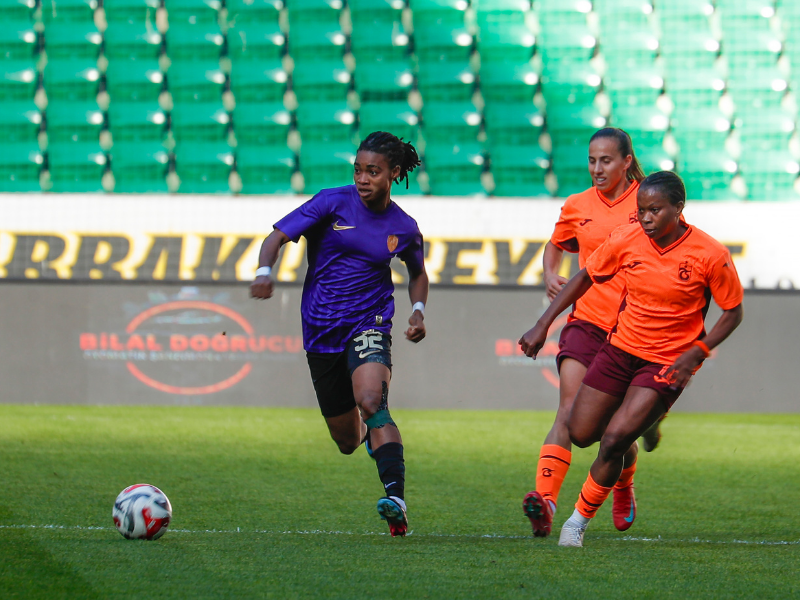 Turkcell Süper Kadın Futbol Ligi’nde Amedspor