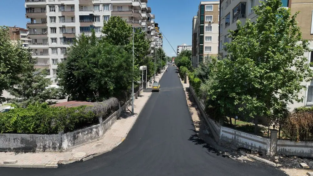 Bağcılar Mahallesi’nin yolları yenileniyor: 24 bin 500 ton asfalt serilecek 8