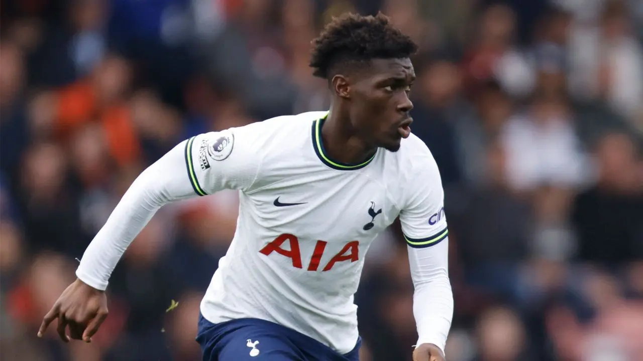 Tottenham'dan Yıldız Geliyor! Fenerbahçe'nin Yeni Bombası: Yves Bissouma - Balıkesir Haberleri