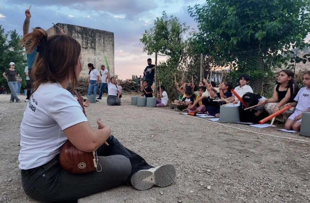 Gezici Müzik Atölyesi Sur ve Silvan’da çocuklarla buluştu 6